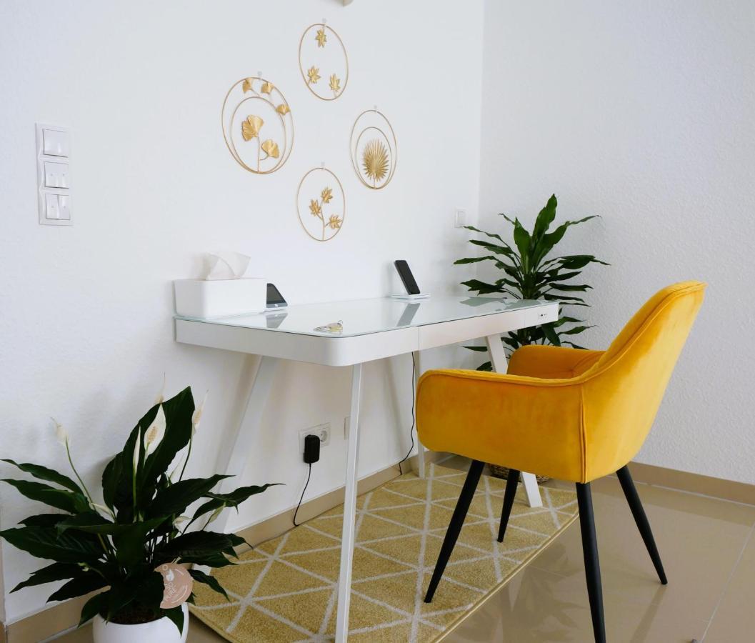 Mein Apartment Flowers Mit Kamin, Bis 10 Personen Франкенталь Экстерьер фото