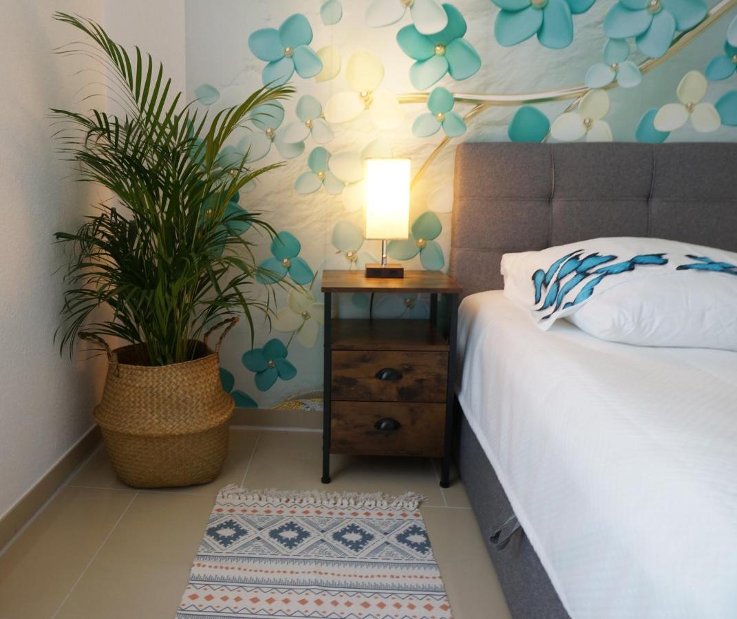 Mein Apartment Flowers Mit Kamin, Bis 10 Personen Франкенталь Экстерьер фото