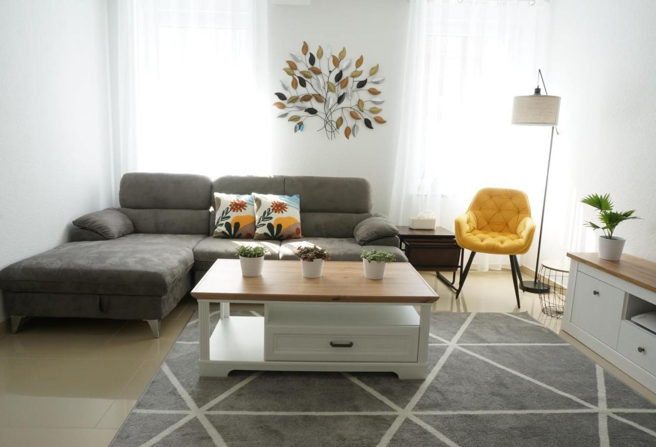 Mein Apartment Flowers Mit Kamin, Bis 10 Personen Франкенталь Экстерьер фото